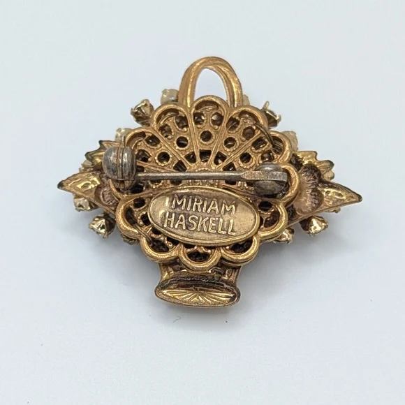 Miriam Haskell Vintage Rhinestone Flower Basket Brooch - Picture 3 of 6
